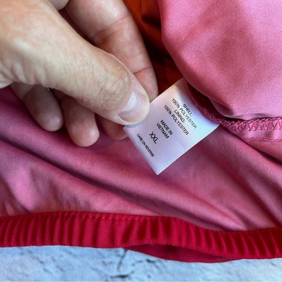 New York and Company XXL Pink Barbiecore Top Flowy Top Blouse Loose Plus Size - Picture 8 of 10